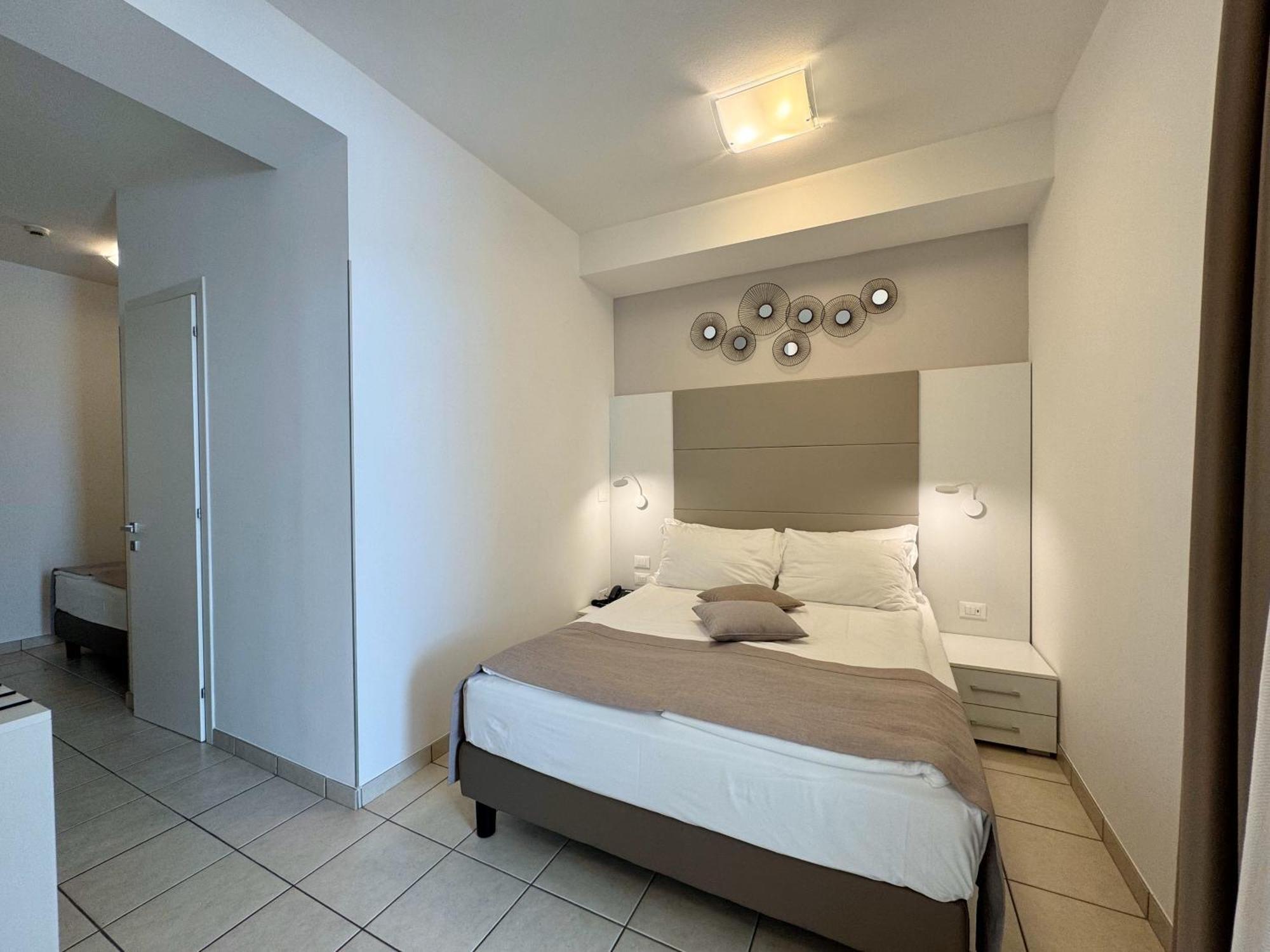 Hotel Lux 카오를레 외부 사진