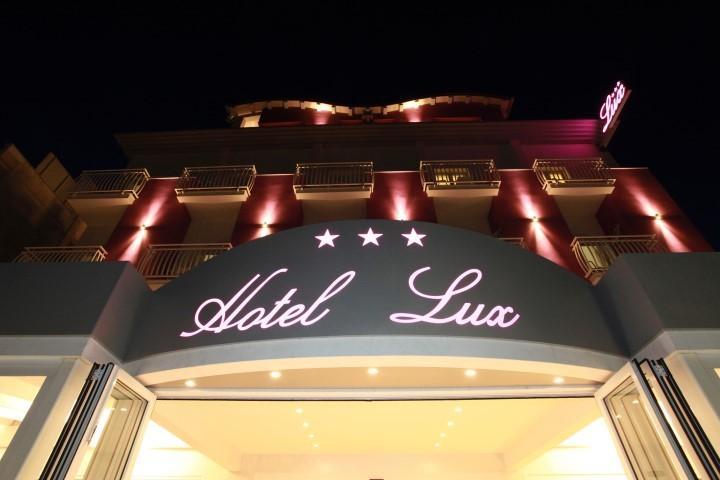Hotel Lux 카오를레 외부 사진