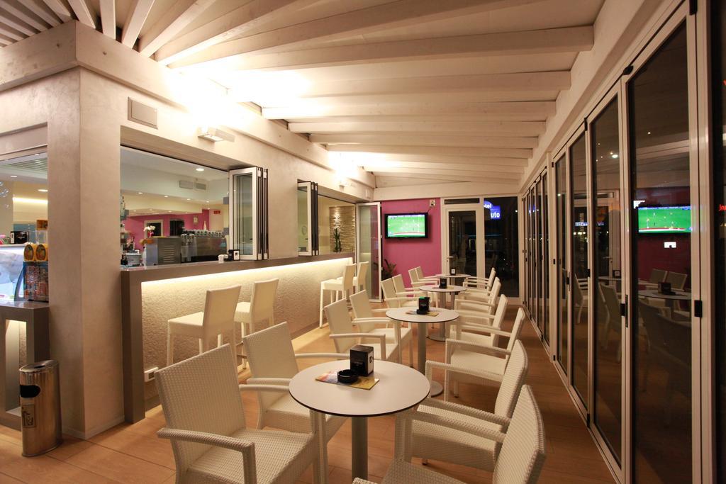 Hotel Lux 카오를레 외부 사진